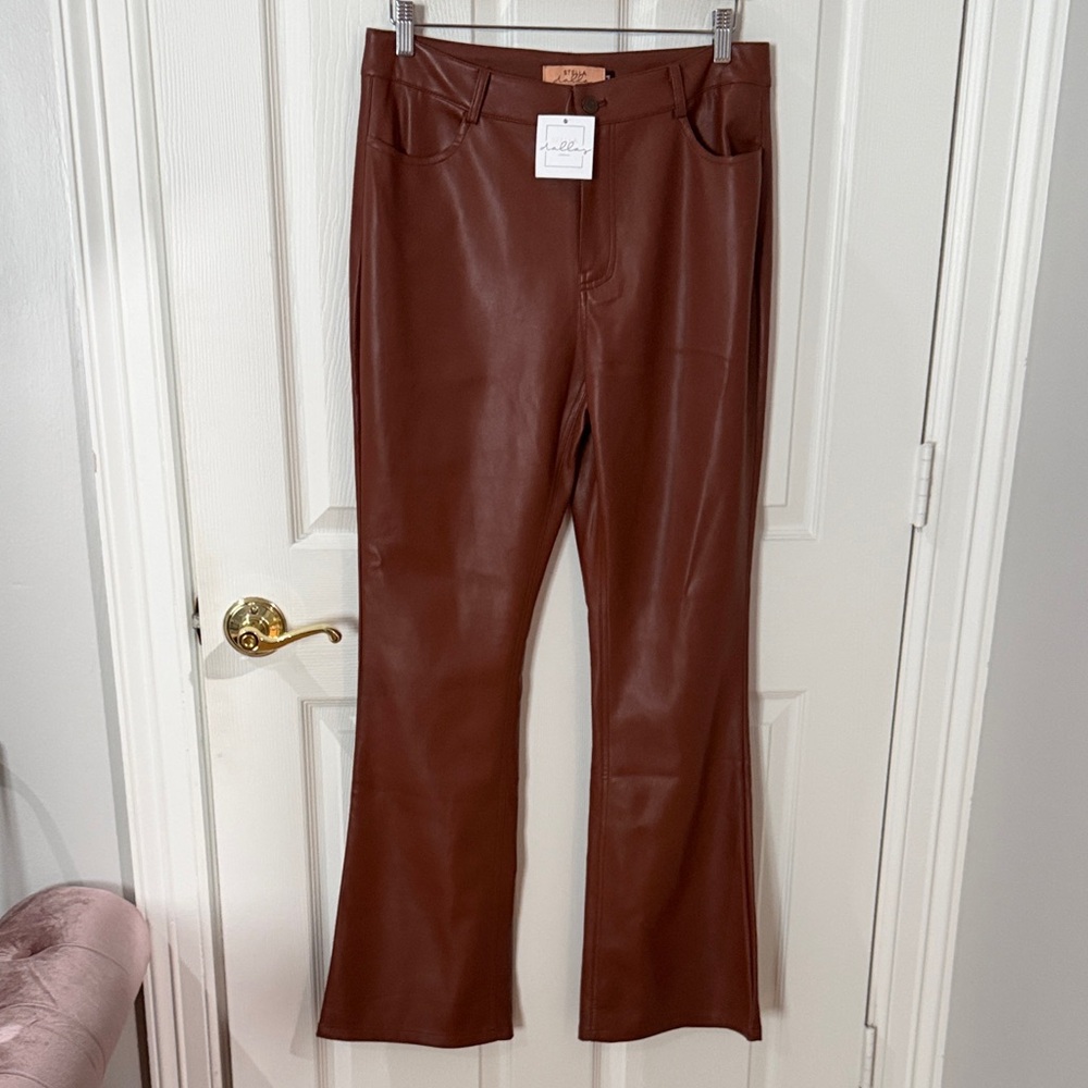 NWT Stella Dallas Faux Leather Flared Pants in Rich Brown size medium 32 waist